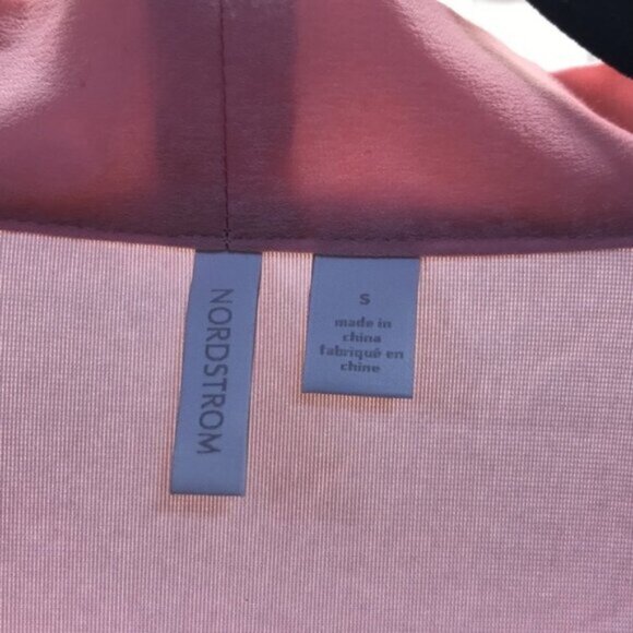 Nordstrom Women's Pink Velour Robe - Picture 5 of 10